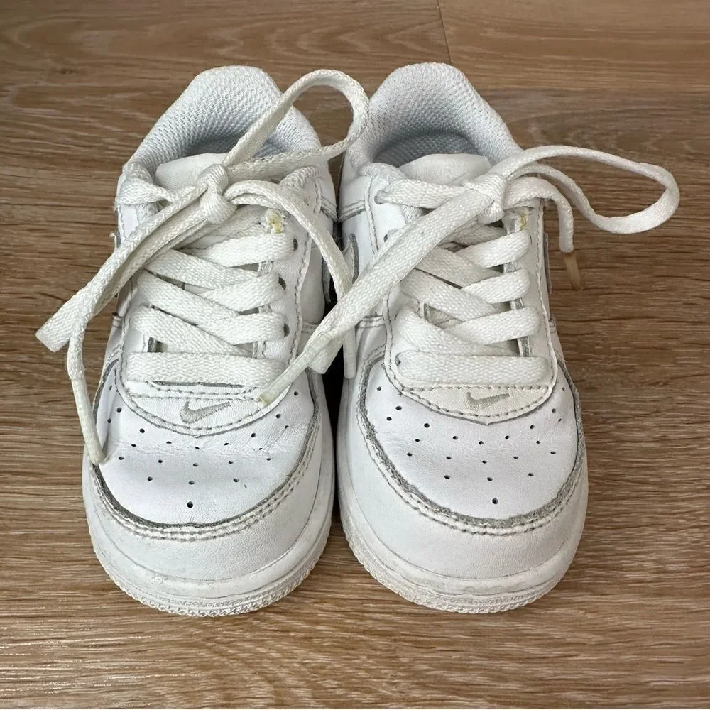 Nike Airforce 1 Low Triple White Leather Baby Sneaker Shoes, Size 5C